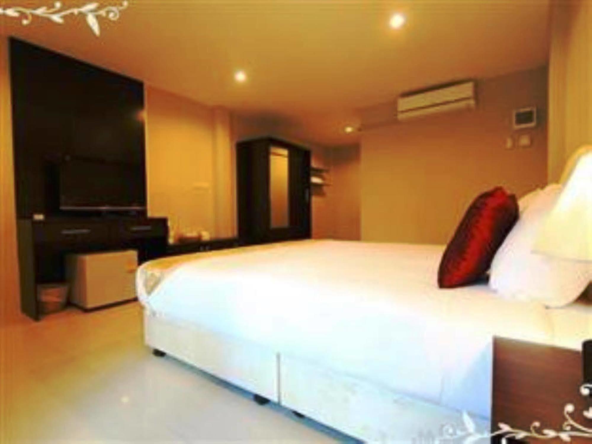 Nida Rooms Phaprakarn 382 Tower Chiang Rai Exterior photo